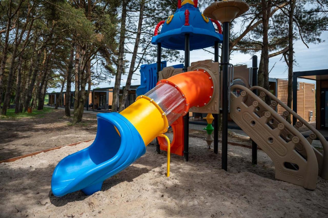 Darlowo Beach Houses ダルウフコ エクステリア 写真